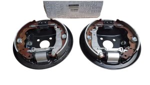 Morsetti dei freni posteriori, set completo 440A04494R Renault Clio IV, originali, nuovi