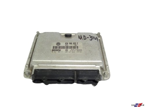 Centralina Ecu VW 0261204911 Bosch  030906032E