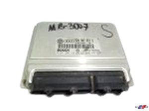 Centralina ECU 0261204183 8D0907557S Bosch