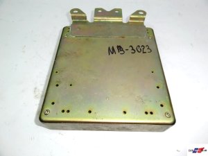 Centralina Ecu MD175667 E2T38974 Bosch