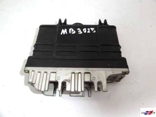 Centralina Ecu 0261200796  030906026M Bosch