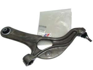 Braccio oscillante anteriore destro/sinistro Clio III RS 8200725845