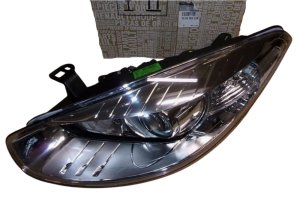 Faro allo xeno sinistro originale 260608653R Fluence