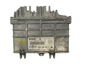 Controller 0261203647 Volkswagen 032906026G