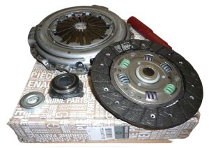 Frizioni complete Megane 1,6 16V 7701477112  Nuove originali Renault