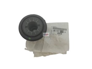 Boccola posteriore destra 9674717780 Nuova OE PSA C4 Picasso