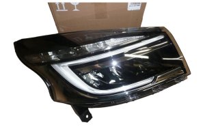 Faro destro 260103799R Renault Trafic 3 Originale