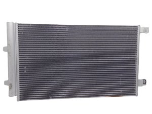 Condensatore aria condizionata 921004575R Nuovo OE Renault Megane 16-
