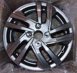 Cerchi in alluminio Set originale 1663324580 P 208 II 16 pollici
