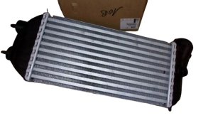 Radiatore aria 2.0HDI 0384P3 Nuovo OE PSA 3008