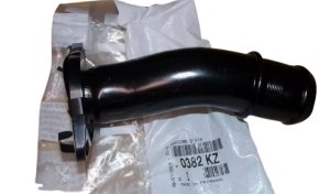 Condotto aria inferiore  2.0 16V 0382KZ Nuovo OE PSA