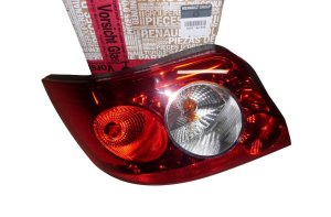 Lampada posteriore sinistra 8200142688 Renault Megane II CC Originale