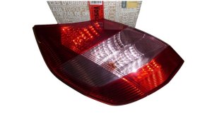 Lampada posteriore sinistra 8200127704 Renault Scenic II Originale