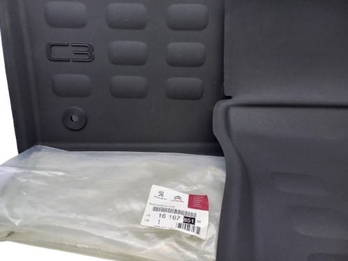 Tappetini in gomma C3 III anteriori 1616785180  1616784980 Citroen Peugeot