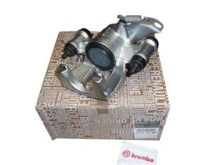 Pinza freno posteriore sinistra 440114638R Renault Master III Originale