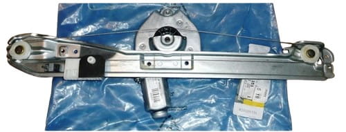 Alzacristalli posteriore sinistro 8200291151 Renault Clio III Originale