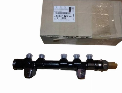 Rampa di iniezione 9804776780 Peugeot 5008 II 1.6HDI Originale
