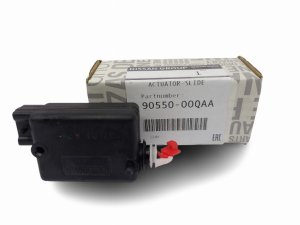 Servomotore serratura portellone 9055000QAA Renault Dacia Originale