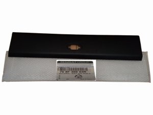 Listello decorativo posteriore destro 768F30003R Master III