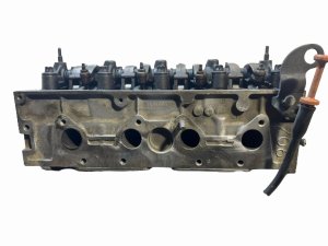 Testata motore 1.4 8v KFW KFV  0200 AC 0200.AC  9634005110 Peugeot Citroen