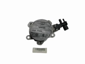 Pompa Vacum 2.2 2.5 DCI 8200102535 Renault