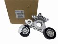 Napinacz Paska 46348898 Fiat 500 Panda 1.0 Hybryda Nowy Oryginał (2).jpg