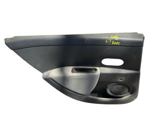 Rivestimento posteriore sinistro 8201294620 Renault Clio III Kombi