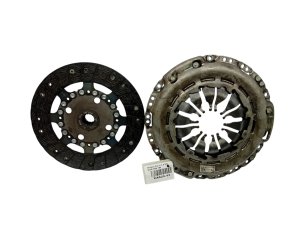 Frizioni complete 301010007R 302054477R Renault Dacia 1.5 Blue Dci