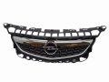 Atrapa z Logo i Listwami 13300945 Opel Astra Oryginał Nowa (3).jpg