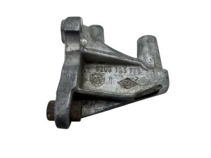 Supporto motore 1.9 DCI 8200193773 Renault Scenic II
