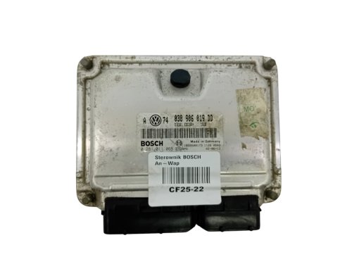 Centralina  ECU 038906019DD 0281011065 Volkswagen