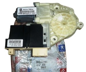 Motore alzacristalli sinistro 9221AW Citroen C4