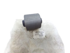 Boccola braccio oscillante 5131.99 513199 Peugeot 406 Originale Nuovo