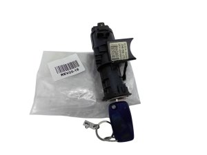 Interruttore di accensione 00468453610 61027500 Lancia