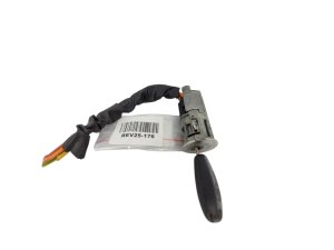 Interruttore di accensione 6001546809 7701471220 Dacia Sandero Stepway 1