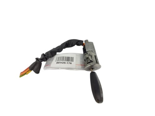 Interruttore di accensione 6001546809 7701471220 Dacia Sandero Stepway 1