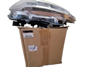 Faro destro 1607834380 Citroen C4 Aircross Originale