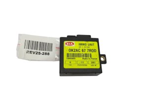 Controller Kia 0K2AC677R0D  10995405