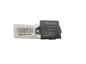 Controller 4M5418T0C Toyota Auris