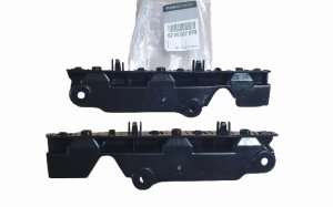 Fissaggio paraurti anteriore 620500787R Renault Master 19 - Nuovo originale