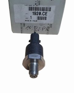 Sensore pressione carburante 1920CE 1920.CE Peugeot Boxer II 2.8HDI Nuovo Originale