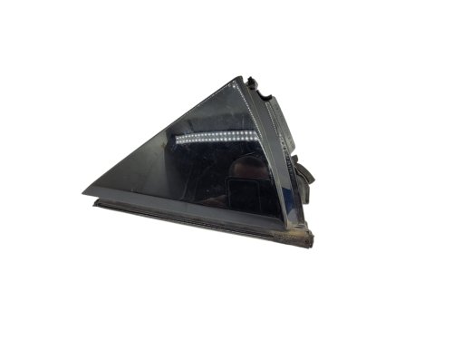 Angolo porta posteriore destro 6748778010 Lexus NX 300