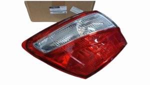 Lampada posteriore sinistra 26555BR00A Nissan Qashqai Originale Nuova