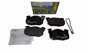 Pastiglie freno anteriori 7711130034 Renault Clio 1.1/1.2/1.4/1.9D BDX Originali Nuove