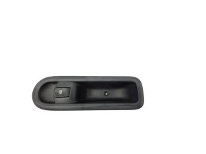 Interruttore apertura finestrino destro 8200356517 Usato Originale Renault Clio III