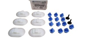 Kit di fissaggio per listelli di soglia 1611739980 Peugeot 2008 Originale Nuovo