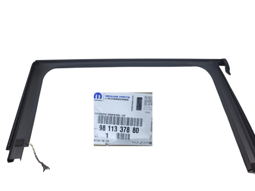 Guarnizione finestrino posteriore sinistro 9811337880 Peugeot 2008 13- Originale