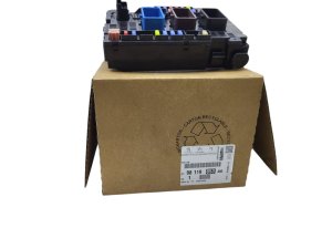 Scatola fusibili Peugeot 508  9811985380 Nuova originale