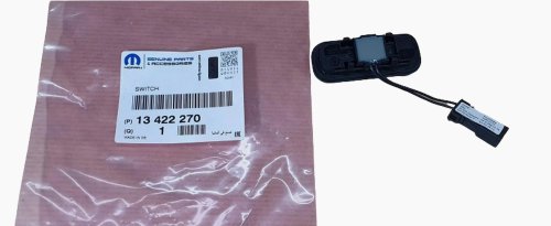 Pulsante bagagliaio 13422270 Opel Astra J Zafira C originale nuovo