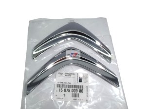 Emblema 1607500980 Citroen C3 II DS3 Nuovo Originale